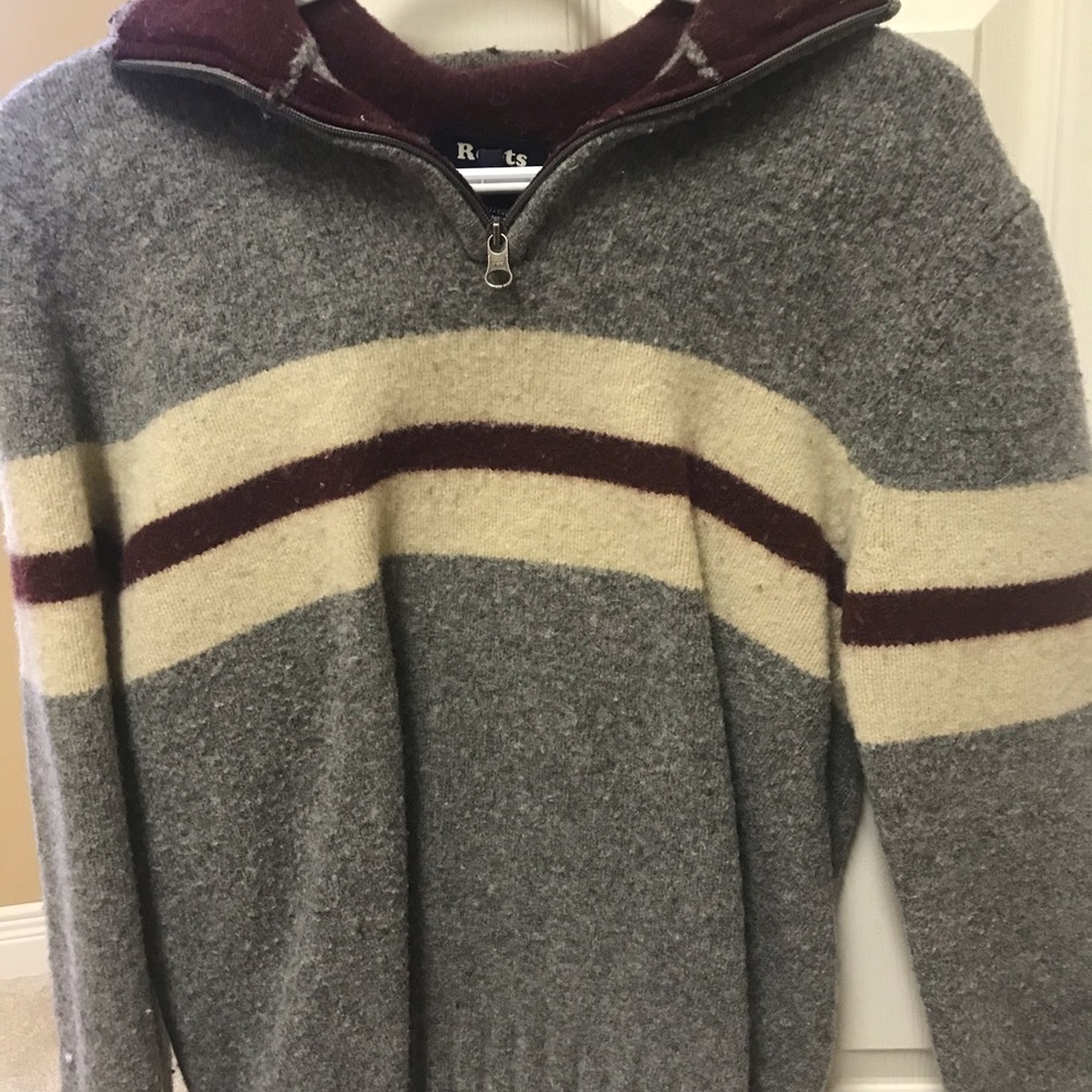 Roots quarter zip